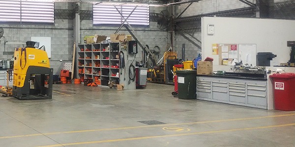 Warehouse cleaning brisbane